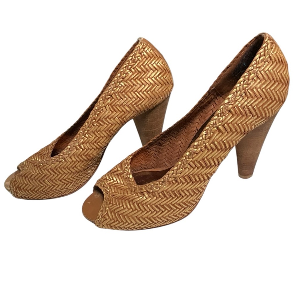 Cynthia Vincent raffia woven leather Tan Peep-Toe Heels 6 boho chic